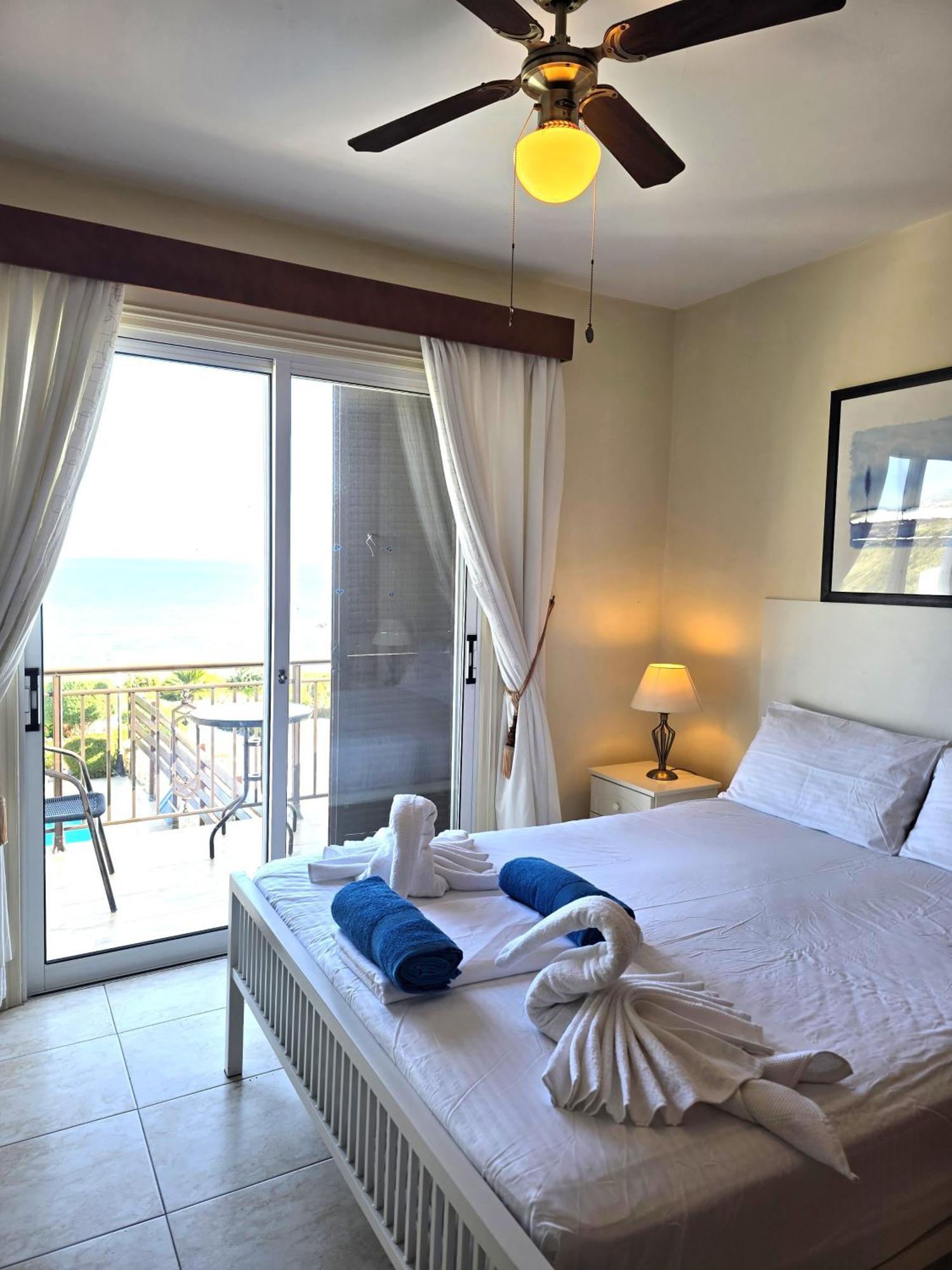 H&O Sunrise Villa In Coral Bay! Bagian luar foto